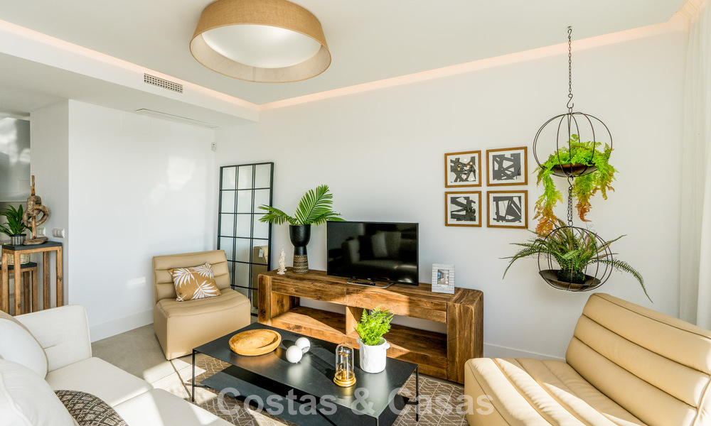 Exclusief project met nieuwe frontlijn golf appartementen te koop in San Roque, Costa del Sol 60321