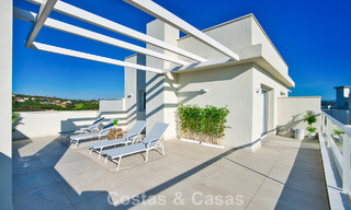 Exclusief project met nieuwe frontlijn golf appartementen te koop in San Roque, Costa del Sol 60342 