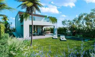 Nieuw op de markt! 8 moderne luxevilla’s, frontline golf, op de New Golden Mile tussen Marbella en Estepona 60523 