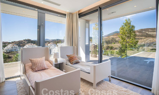 Geavanceerde luxevilla met ultramoderne architectuur te koop in Nueva Andalucia’s golfvallei, Marbella 60586 
