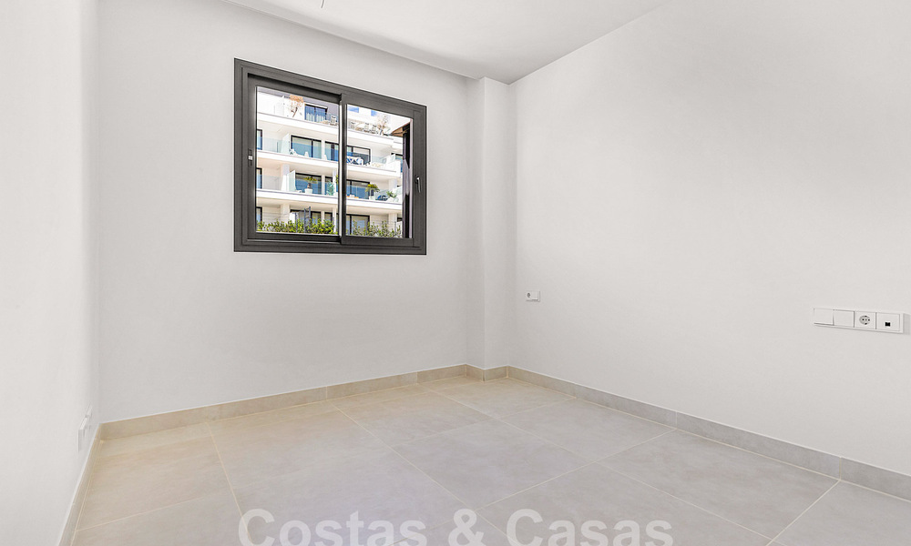 Modern penthouse met zeezicht en privézwembad te koop i/e innovatief lifestyle-complex in Benalmadena, Costa del Sol 60908