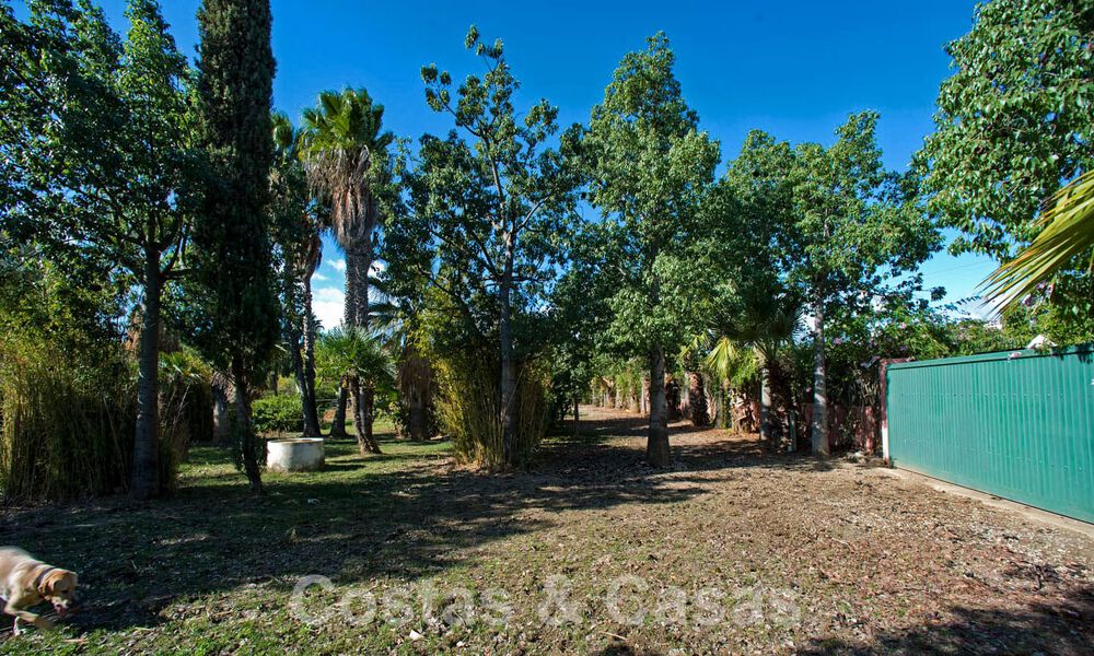 Finca met paardenstallen te koop op korte afstand van Estepona centrum, Costa del Sol 61036