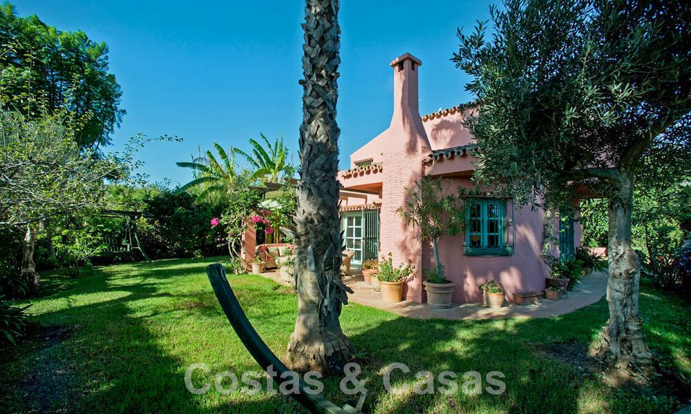 Finca met paardenstallen te koop op korte afstand van Estepona centrum, Costa del Sol 61056