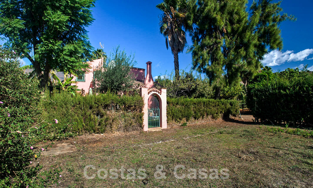 Finca met paardenstallen te koop op korte afstand van Estepona centrum, Costa del Sol 61059