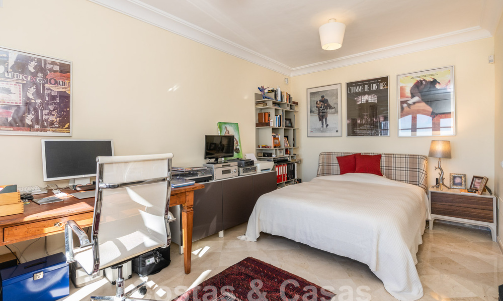 Charmant, Andalusisch, halfvrijstaand huis met zeezicht te koop in de heuvels van Marbella - Benahavis 61914