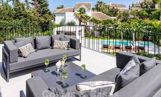 Luxevilla met modern-Mediterraan ontwerp te koop in een populaire golfomgeving in Nueva Andalucia, Marbella 61703 