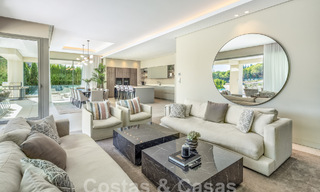 Geavanceerde luxevilla met modern design te koop op loopafstand van de golfbaan in Nueva Andalucia, Marbella 61350 