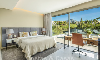 Geavanceerde luxevilla met modern design te koop op loopafstand van de golfbaan in Nueva Andalucia, Marbella 61353 