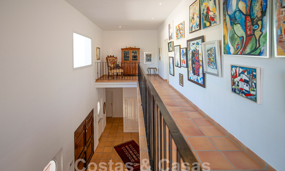 Mediterrane luxevilla te koop op een steenworp van het strand en voorzieningen in Guadalmina Baja, Marbella 61876