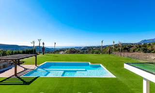 Nieuwe, moderne, luxevilla te koop met panoramisch zeezicht in het exclusieve Marbella Club Golf Resort in Benahavis - Marbella 61975 