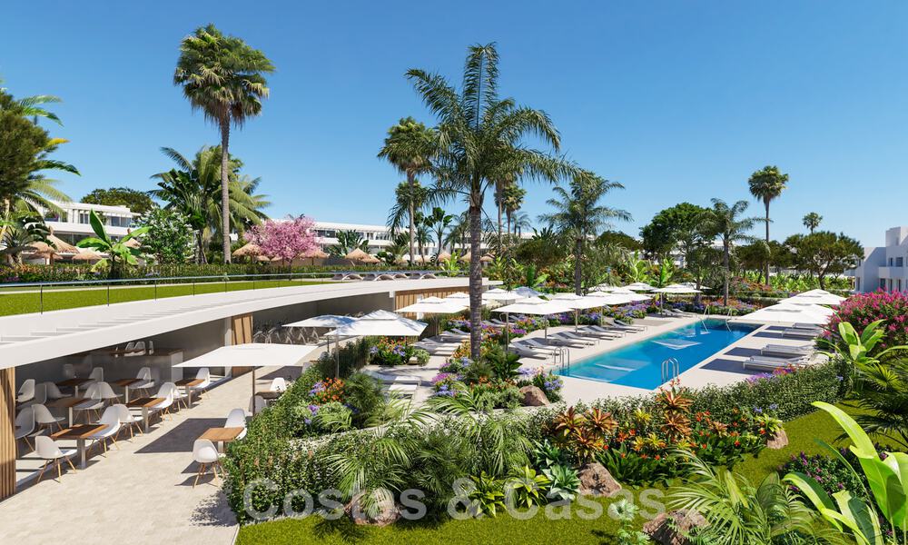 Nieuwbouwproject van appartementen te koop grenzend aan de golfbaan met zeezicht nabij Sotogrande, Costa del Sol 62034