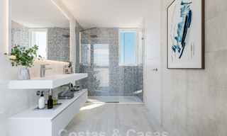Nieuwbouwproject van appartementen te koop grenzend aan de golfbaan met zeezicht nabij Sotogrande, Costa del Sol 62040 