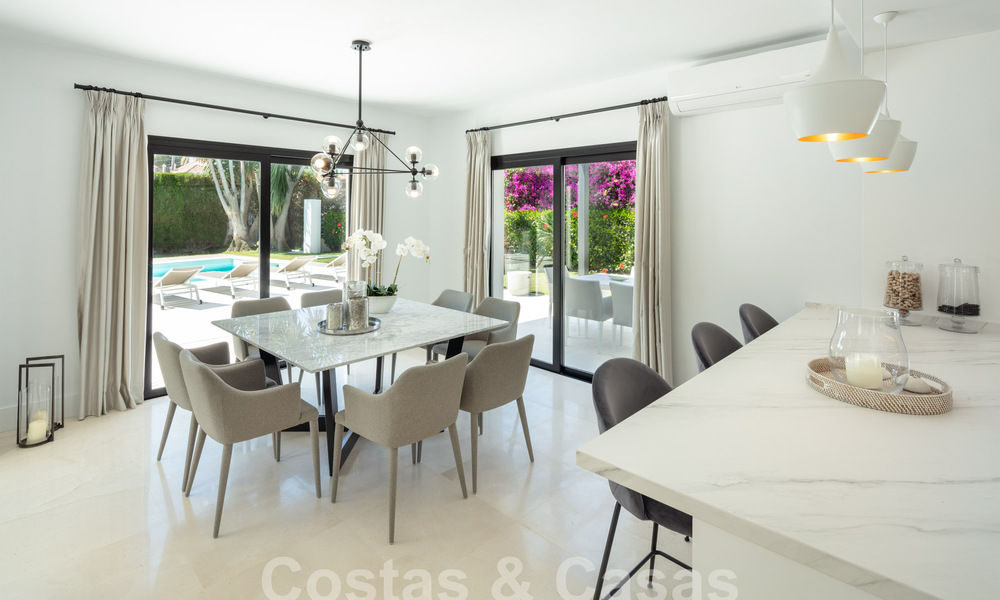 Moderne, Mediterrane luxevilla te koop in een geprefereerde strandurbanisatie in San Pedro, Marbella 62051