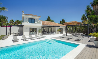 Moderne, Mediterrane luxevilla te koop in een geprefereerde strandurbanisatie in San Pedro, Marbella 62060 