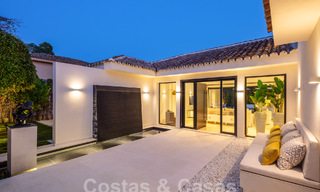 Moderne, Mediterrane luxevilla te koop in een geprefereerde strandurbanisatie in San Pedro, Marbella 62074 
