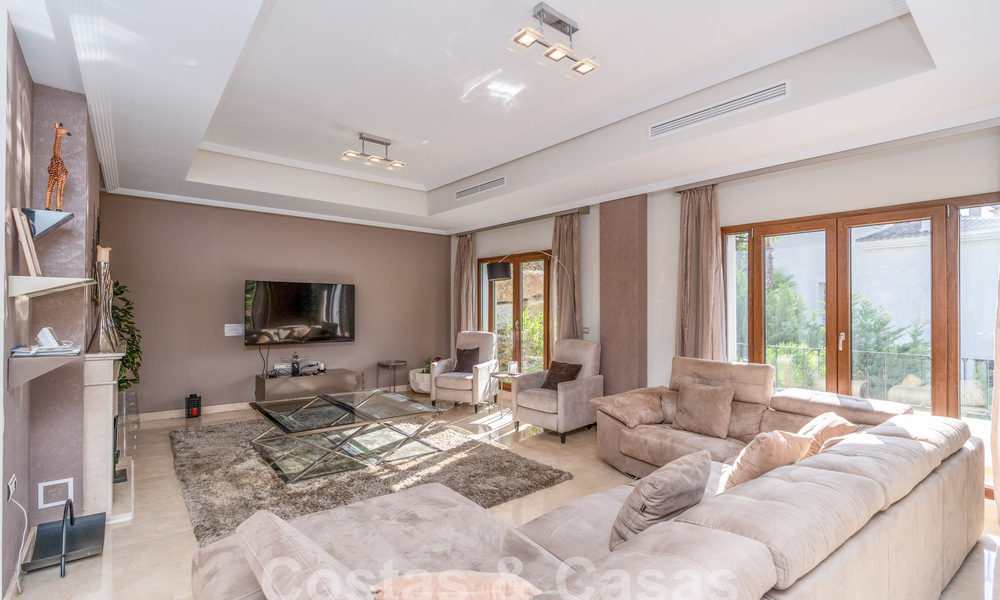 Ruime, vrijstaande villa te koop in een exclusieve, gated community in Benahavis - Marbella 62129