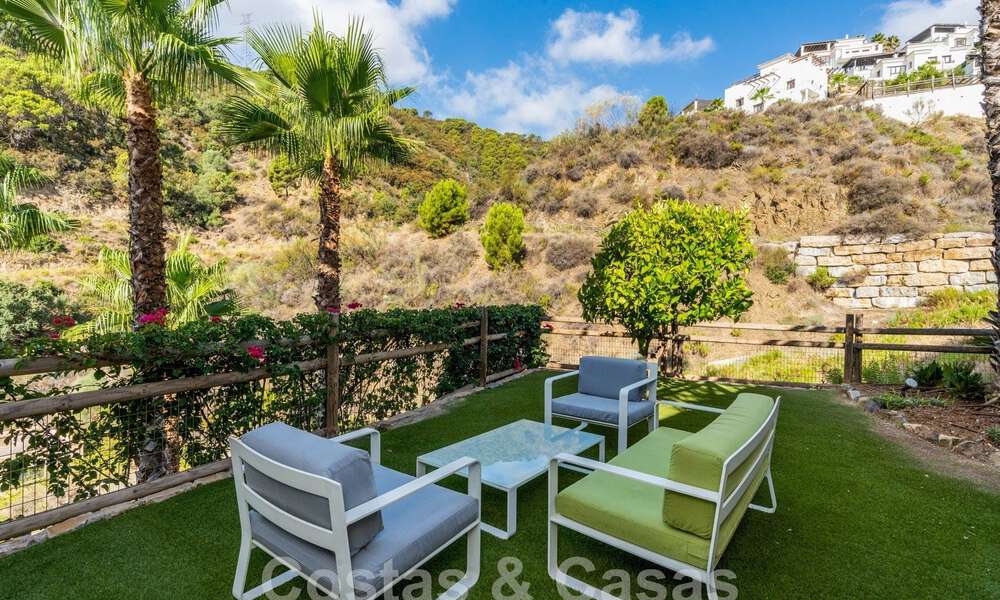 Ruime, vrijstaande villa te koop in een exclusieve, gated community in Benahavis - Marbella 62137