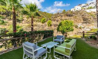 Ruime, vrijstaande villa te koop in een exclusieve, gated community in Benahavis - Marbella 62137 