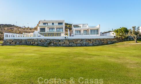 Nieuw project met moderne luxevilla’s te koop, eerstelijnsgolf met zeezicht in Mijas, Costa del Sol 62442