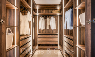 Kwalitatief gerenoveerd, immens penthouse te koop in een eerstelijnsstrand complex ten oosten van Marbella centrum 70656 