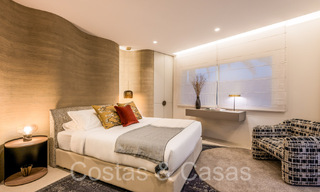 Kwalitatief gerenoveerd, immens penthouse te koop in een eerstelijnsstrand complex ten oosten van Marbella centrum 70679 