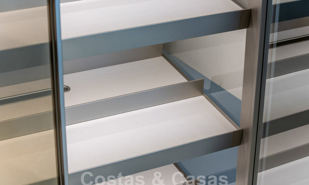 Instapklare luxevilla’s te koop in een nieuw innovatief complex bestaande uit 12 geavanceerde villa’s met zeezicht, op de Golden Mile van Marbella 62694