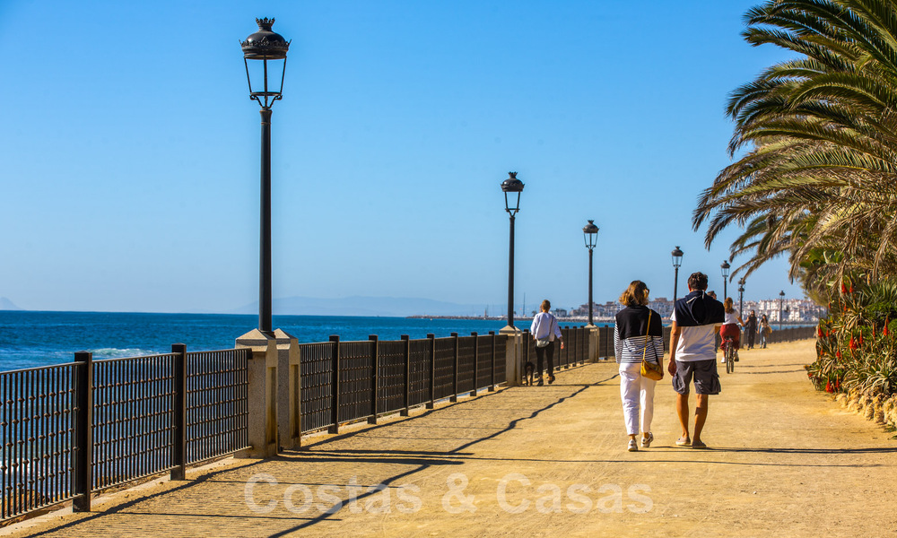 Instapklare luxevilla’s te koop in een nieuw innovatief complex bestaande uit 12 geavanceerde villa’s met zeezicht, op de Golden Mile van Marbella 62713