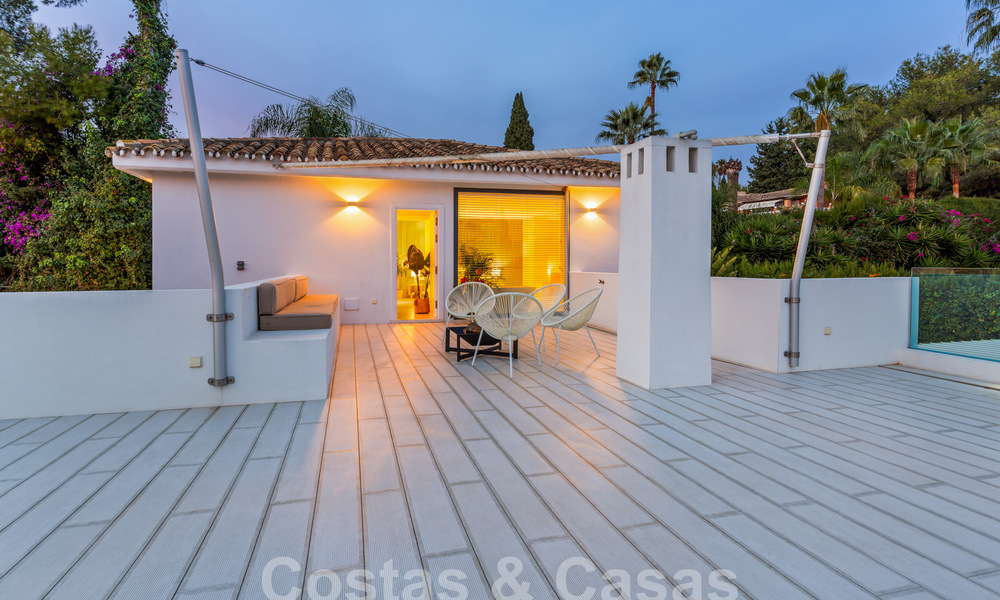 Moderne luxevilla te koop met hedendaags Mediterrane bouwstijl gelegen in Nueva Andalucia’s golfvallei, Marbella 62989