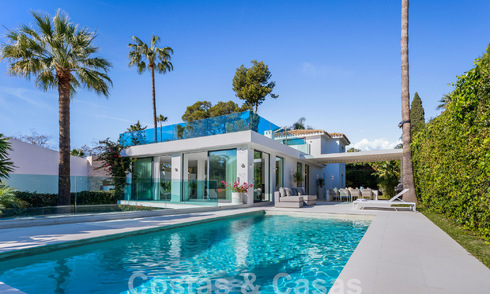 Moderne luxevilla te koop met hedendaags Mediterrane bouwstijl gelegen in Nueva Andalucia’s golfvallei, Marbella 62999