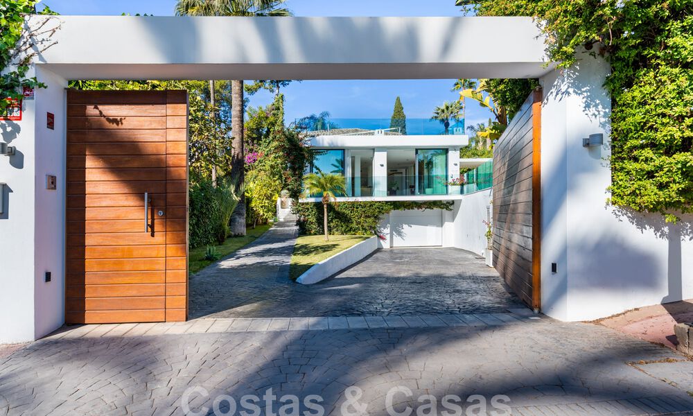 Moderne luxevilla te koop met hedendaags Mediterrane bouwstijl gelegen in Nueva Andalucia’s golfvallei, Marbella 63002