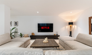 Instapklare, moderne luxevilla te koop in een gated golfresort aan de New Golden Mile, Marbella - Estepona 62922 