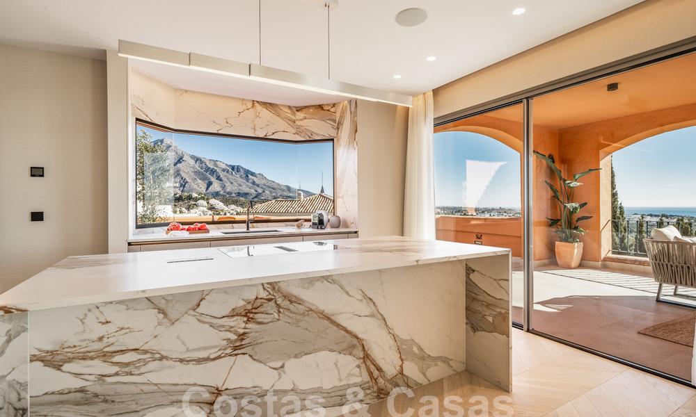Luxe appartement te koop met een modern interieur in een luxe complex in Nueva Andalucia’s golfvallei, Marbella 63270