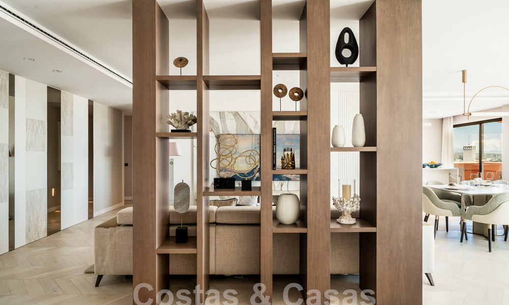 Luxe appartement te koop met een modern interieur in een luxe complex in Nueva Andalucia’s golfvallei, Marbella 63295