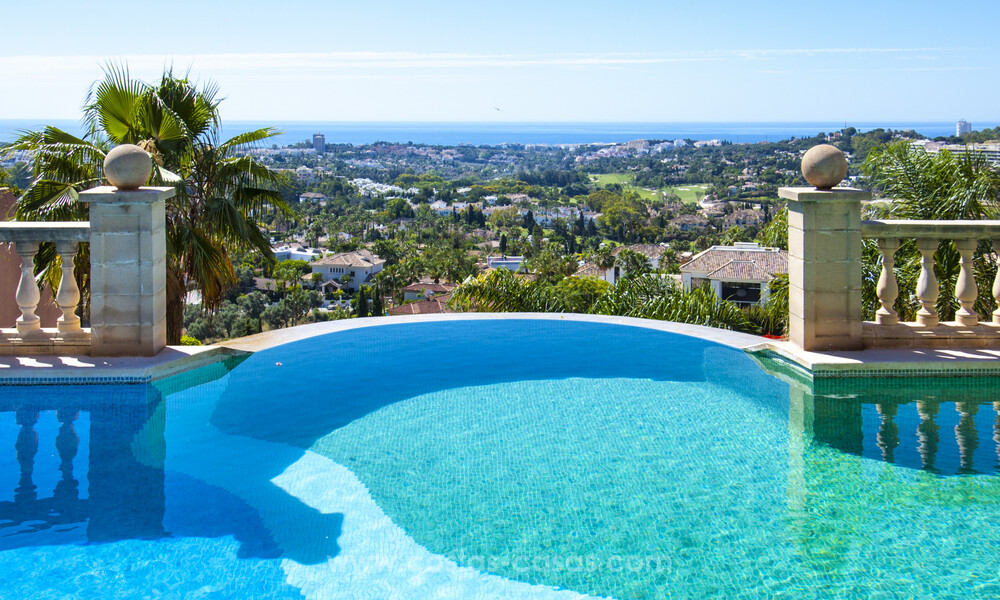 Luxe appartement te koop met een modern interieur in een luxe complex in Nueva Andalucia’s golfvallei, Marbella 63390