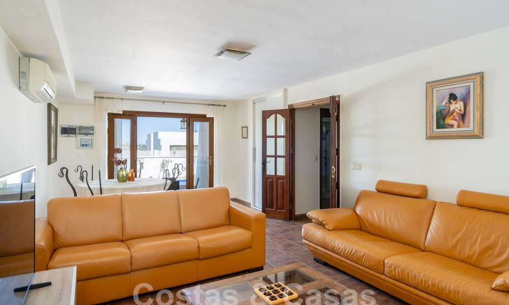 Mediterrane luxevilla met zeezicht te koop in een golfomgeving nabij Estepona centrum 63368
