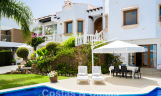 Mediterrane luxevilla met zeezicht te koop in een golfomgeving nabij Estepona centrum 63371 