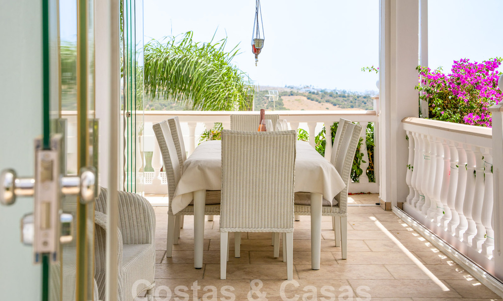 Mediterrane luxevilla met zeezicht te koop in een golfomgeving nabij Estepona centrum 63374