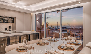 Modern gerenoveerd penthouse te koop, eerstelijns in de jachthaven van Puerto Banus, Marbella 63436 