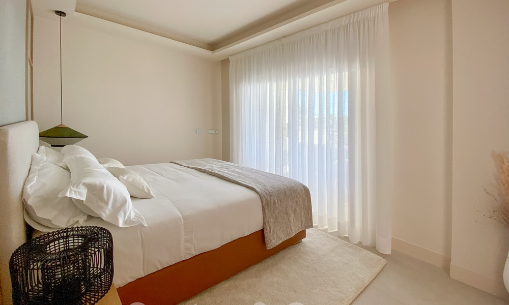 Modern tuinappartement te koop met zeezicht in een luxueus strandcomplex op de New Golden Mile, Marbella - Estepona 63406