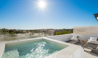 Luxueus penthouse met zeezicht te koop in het hartje van Nueva Andalucia’s golfvallei, Marbella 63470 