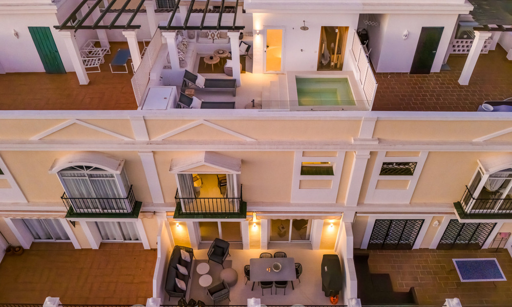 Luxueus penthouse met zeezicht te koop in het hartje van Nueva Andalucia’s golfvallei, Marbella 63474