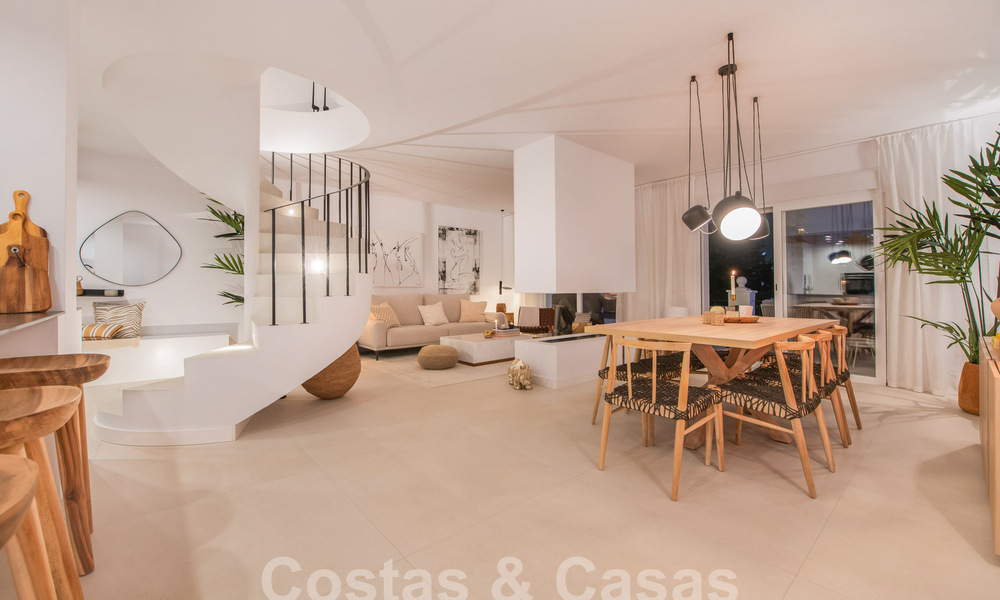 Luxueus penthouse met zeezicht te koop in het hartje van Nueva Andalucia’s golfvallei, Marbella 63476
