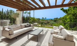 Royale luxe villa te koop met zeezicht en 5-sterrenvoorzieningen op de Golden Mile van Marbella 63660 