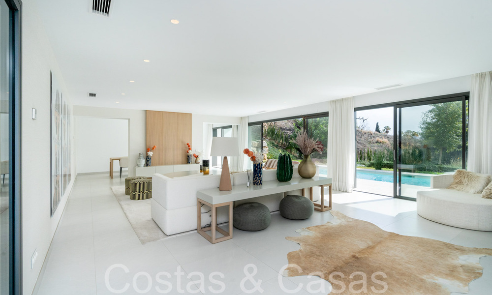 Instapklare, moderne luxevilla te koop met infinity zwembad in een exclusieve gated community in Benalmadena, Costa del Sol 64109
