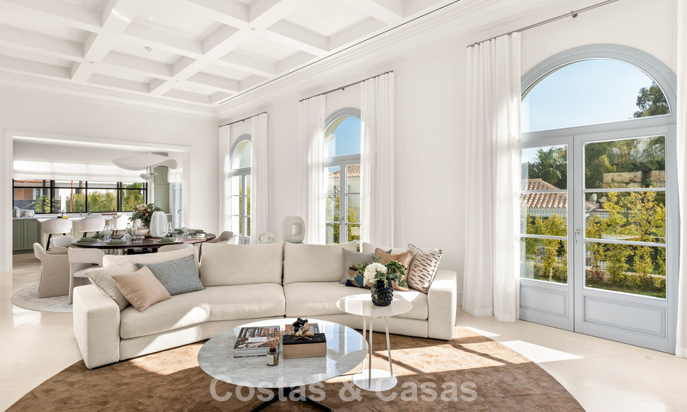 Instapklare, luxevilla met modern-Mediterraan design te koop in een populaire golfomgeving in Nueva Andalucia, Marbella 774524