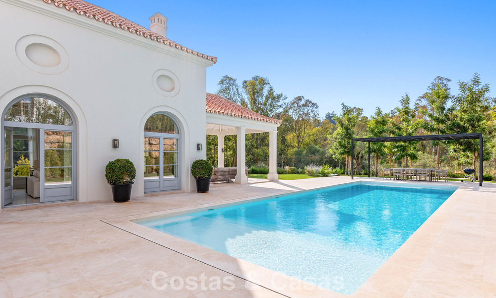 Instapklare, luxevilla met modern-Mediterraan design te koop in een populaire golfomgeving in Nueva Andalucia, Marbella 774531