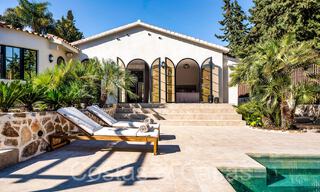 Mediterrane luxevilla met separaat gastenverblijf te koop in Nueva Andalucia, Marbella 64432 