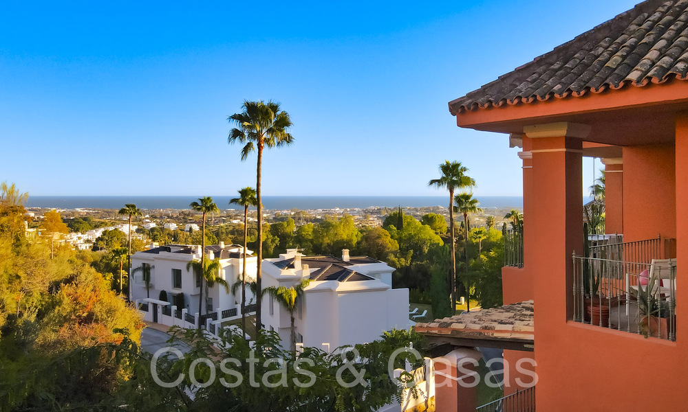 Instapklaar, ruim penthouse te koop met magnifiek zeezicht in Benahavis - Marbella 64300