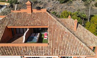 Instapklaar, ruim penthouse te koop met magnifiek zeezicht in Benahavis - Marbella 64304 