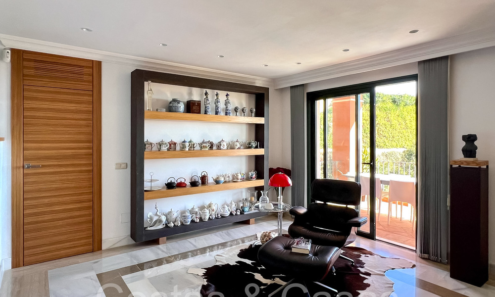 Instapklaar, ruim penthouse te koop met magnifiek zeezicht in Benahavis - Marbella 64312
